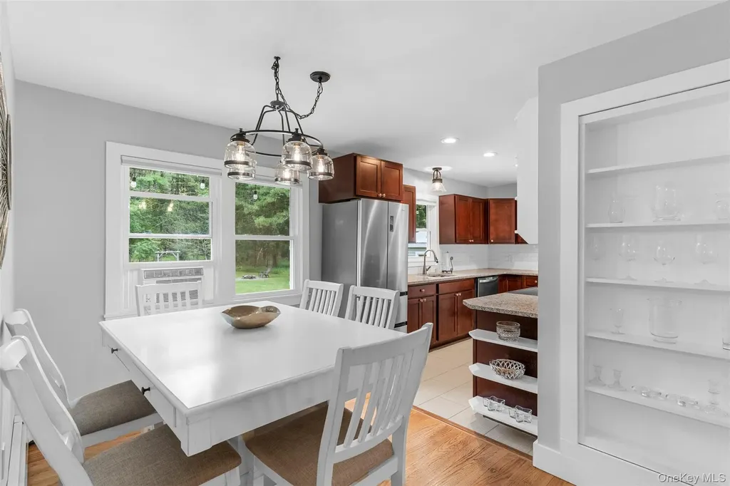 222 Queens Highway Kerhonkson NY 12446