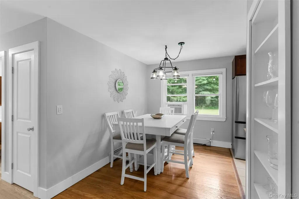 222 Queens Highway Kerhonkson NY 12446