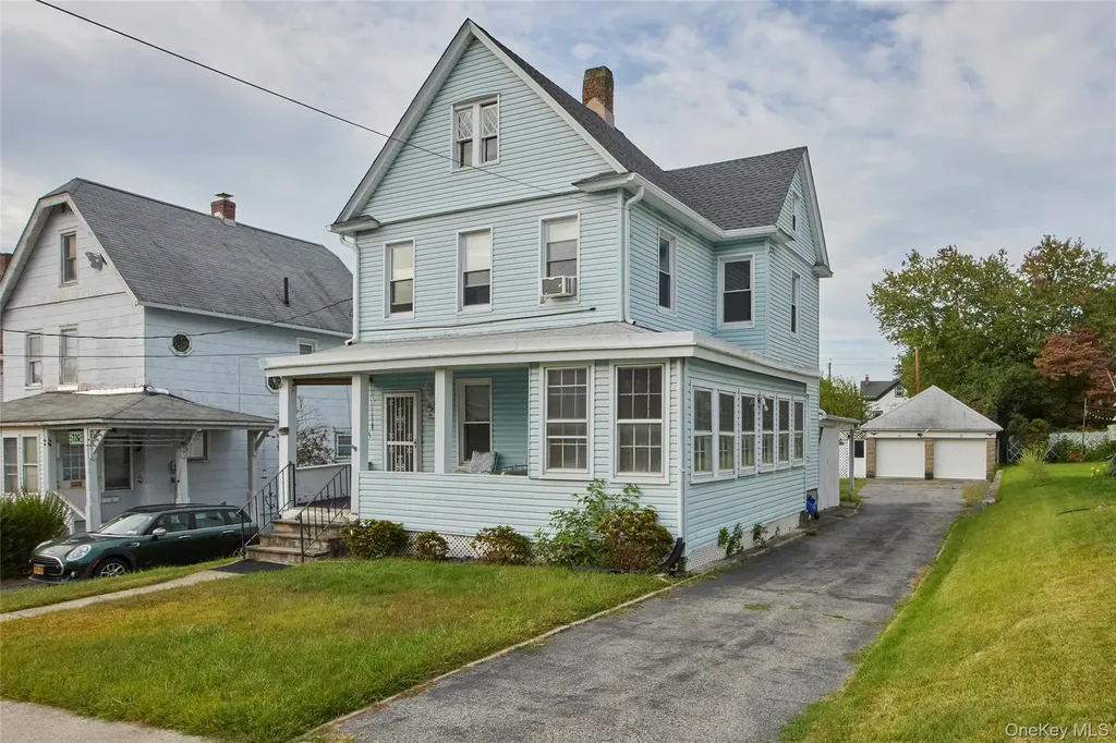 728 Frost Avenue Peekskill NY 10566