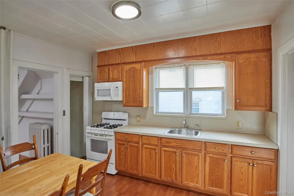 728 Frost Avenue Peekskill NY 10566