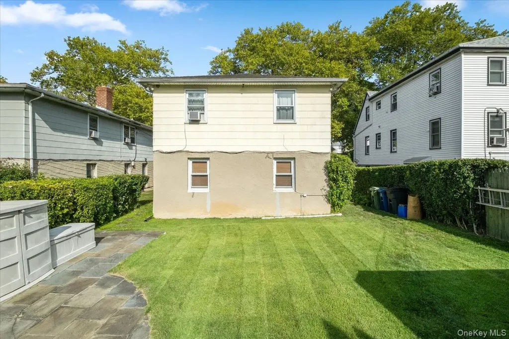 548 S 9th Avenue Mount Vernon NY 10550