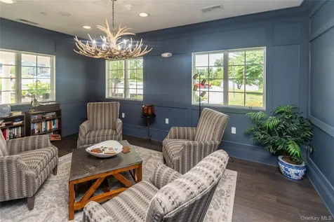 128 Hudson View Terrace Hyde Park NY 12538