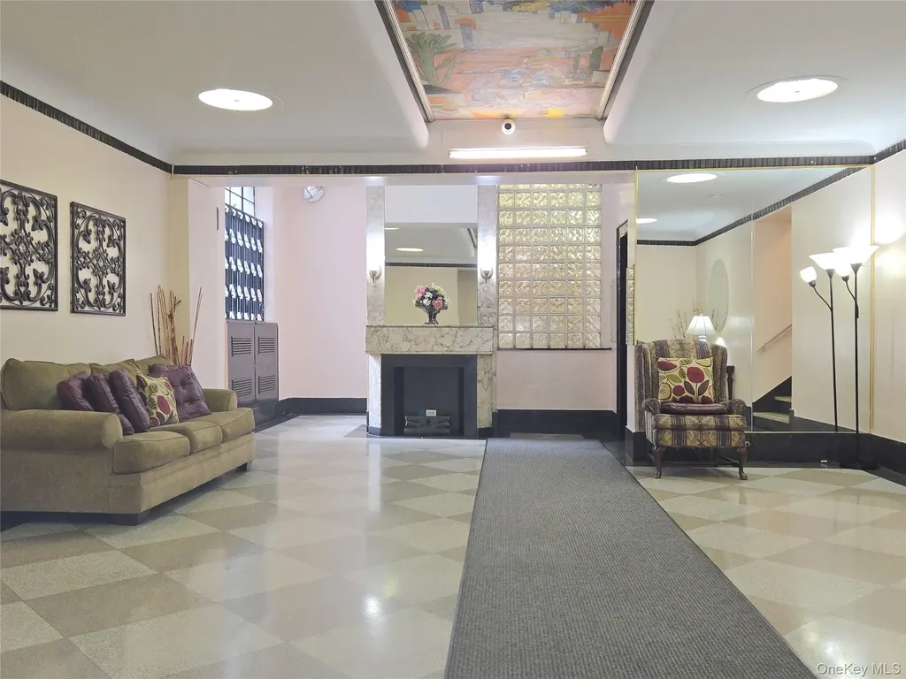 55 E 190th Street Bronx NY 10468