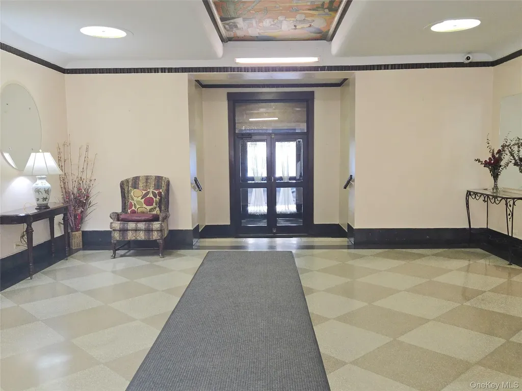55 E 190th Street Bronx NY 10468