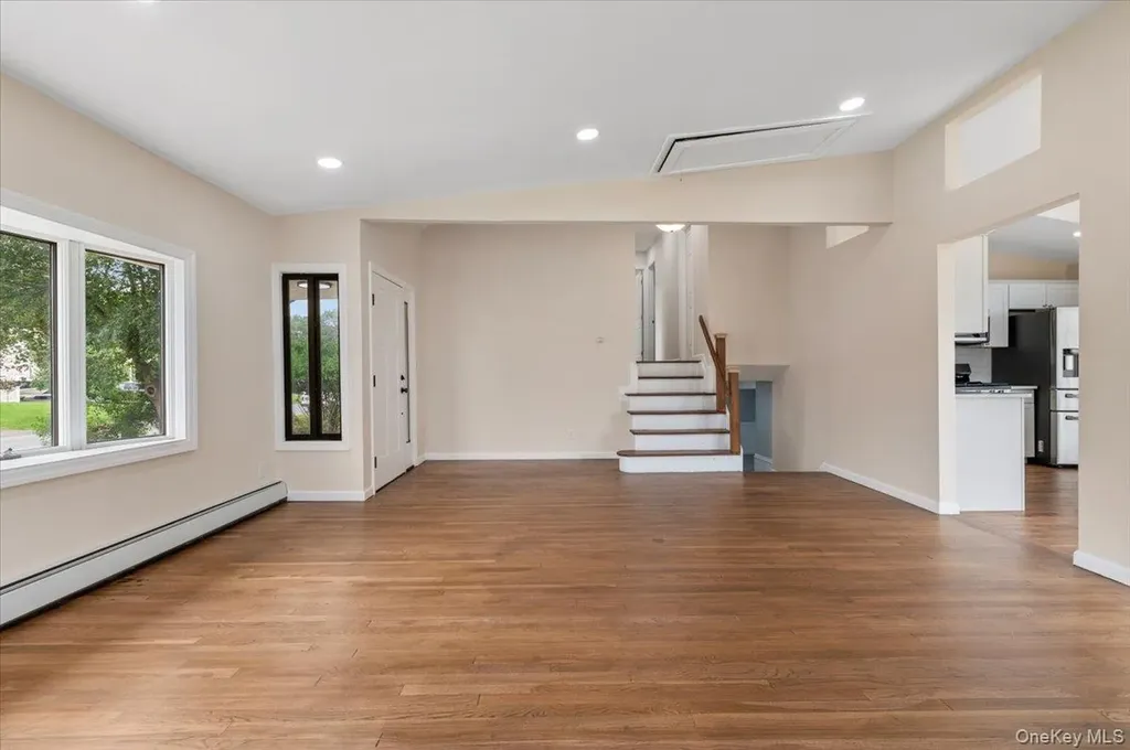 6 Nowick Lane Smithtown NY 11787