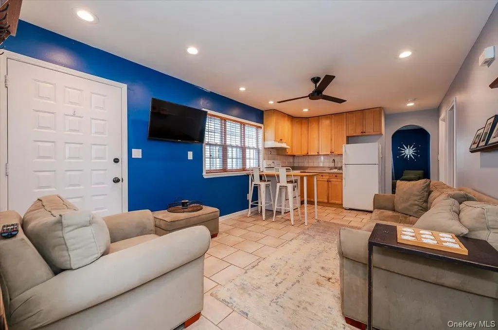 82 Tennessee Avenue Long Beach NY 11561