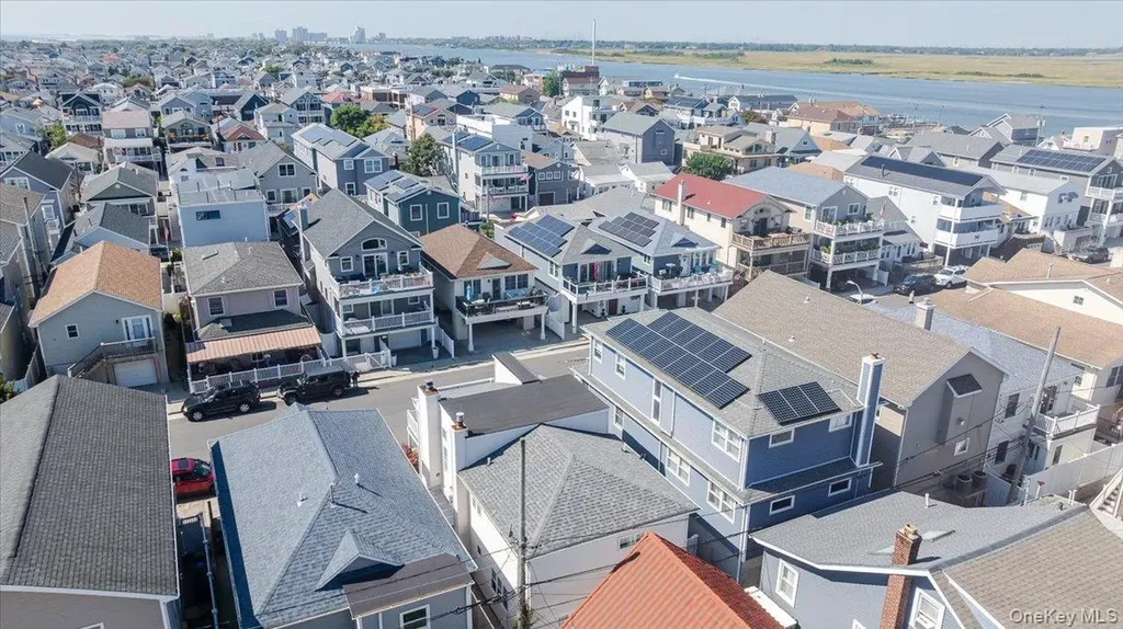 82 Tennessee Avenue Long Beach NY 11561