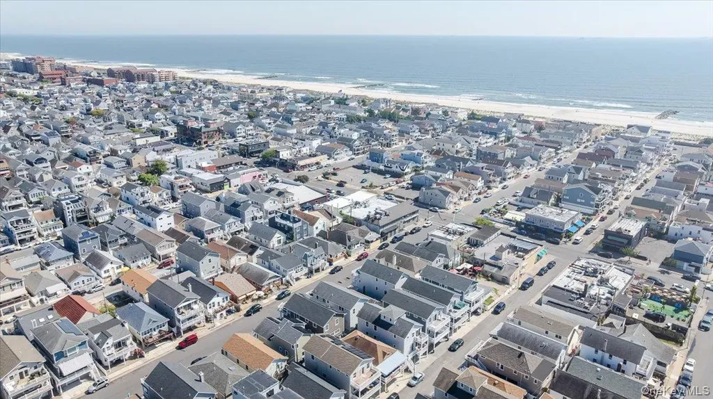 82 Tennessee Avenue Long Beach NY 11561
