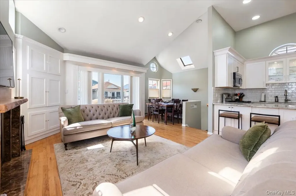 82 Tennessee Avenue Long Beach NY 11561