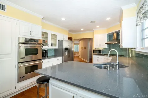 3 Hamilton Road Scarsdale NY 10583