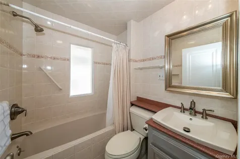 3 Hamilton Road Scarsdale NY 10583