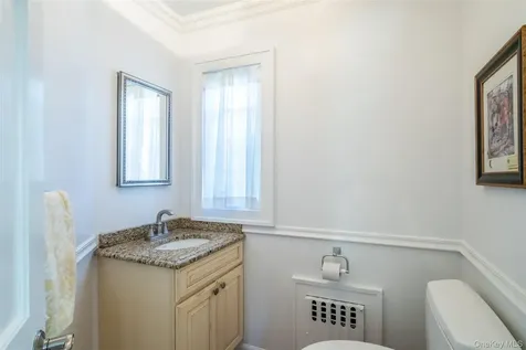 3 Hamilton Road Scarsdale NY 10583