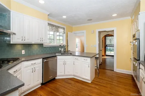 3 Hamilton Road Scarsdale NY 10583