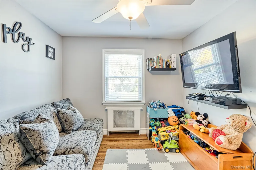 210 11th Street West Babylon NY 11704