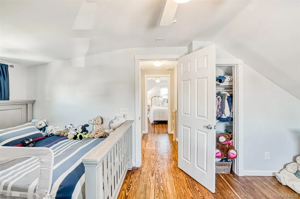 210 11th Street West Babylon NY 11704