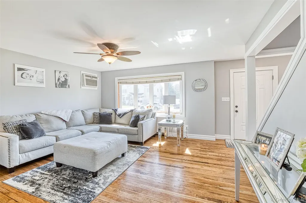 210 11th Street West Babylon NY 11704