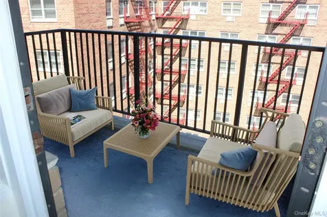 100 E Hartsdale Avenue Hartsdale NY 10530