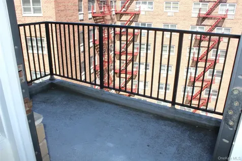 100 E Hartsdale Avenue Hartsdale NY 10530