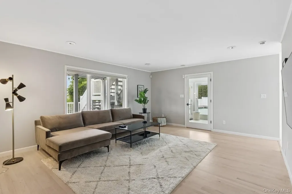 333 Roe Avenue East Patchogue NY 11772