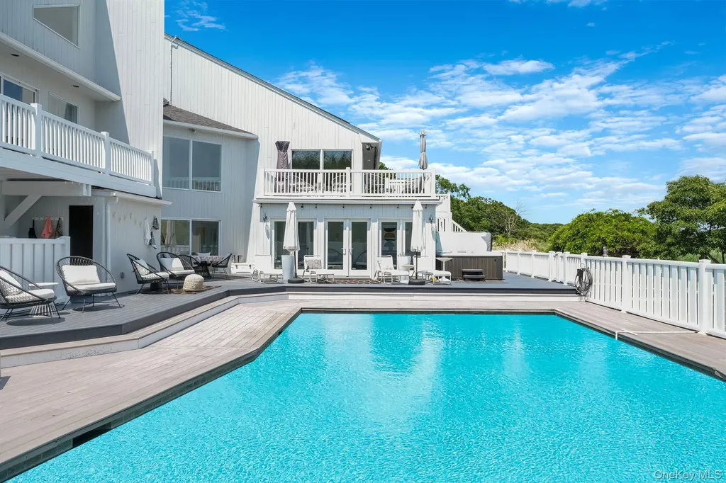 333 Roe Avenue East Patchogue NY 11772