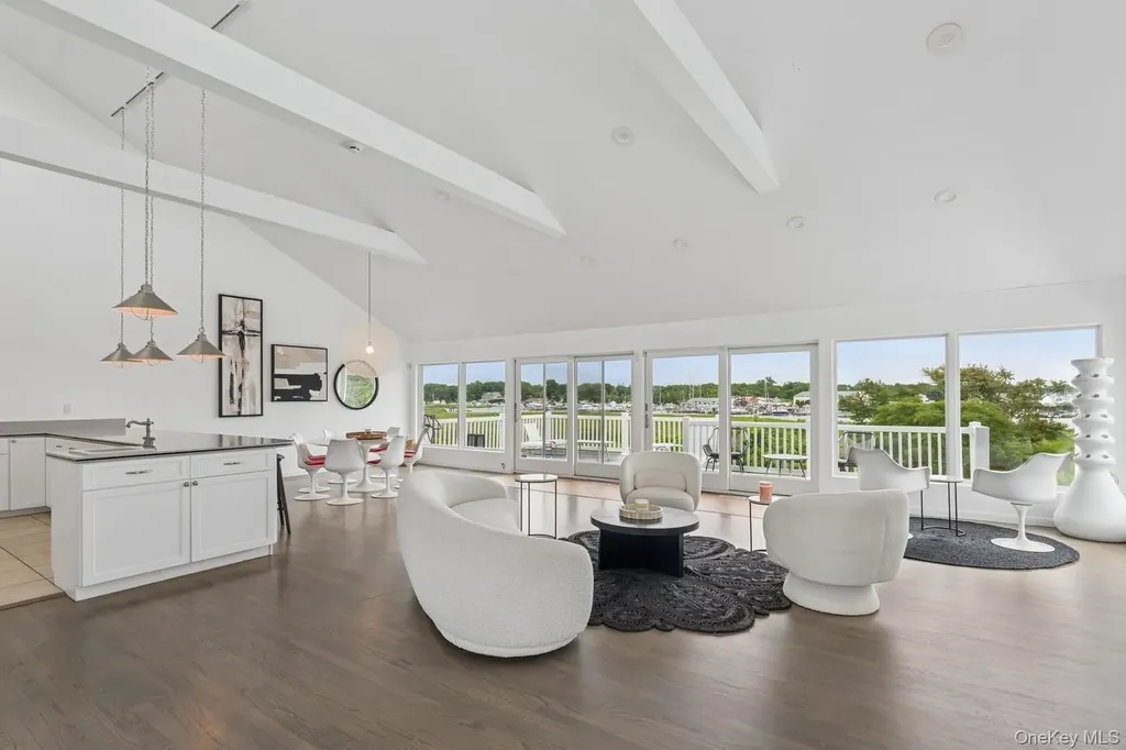 333 Roe Avenue East Patchogue NY 11772