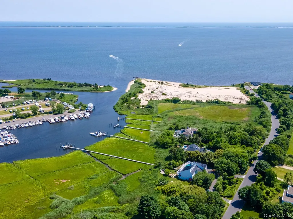 333 Roe Avenue East Patchogue NY 11772