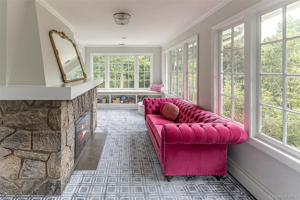 119 Pondfield Road W Bronxville NY 10708