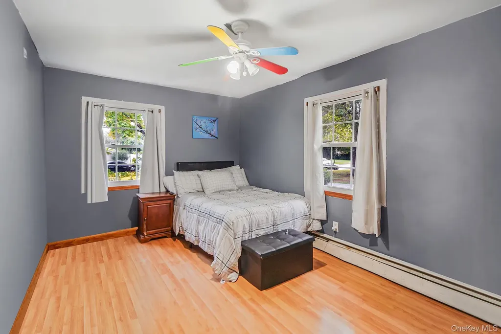 17 Whitmore Lane Coram NY 11727