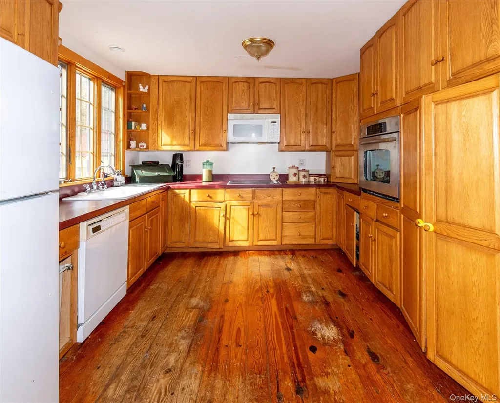 5251 Route 44 Amenia NY 12501