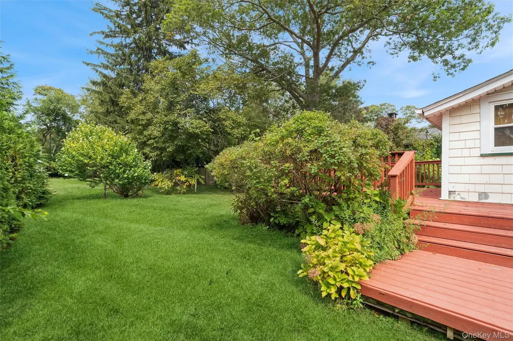 15 Lillian Place Patchogue NY 11772