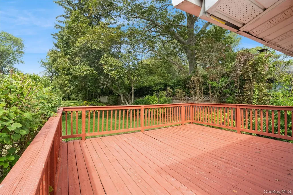 15 Lillian Place Patchogue NY 11772