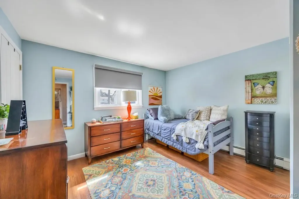 47 Choir Lane Westbury NY 11590