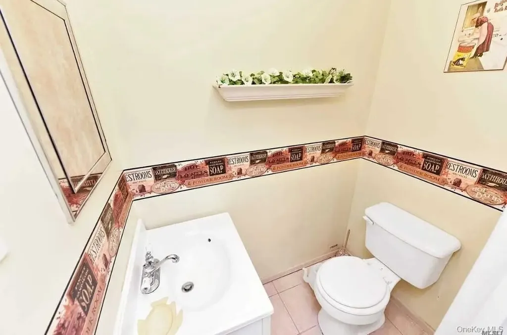 2D Valley Forge Court Ridge NY 11961