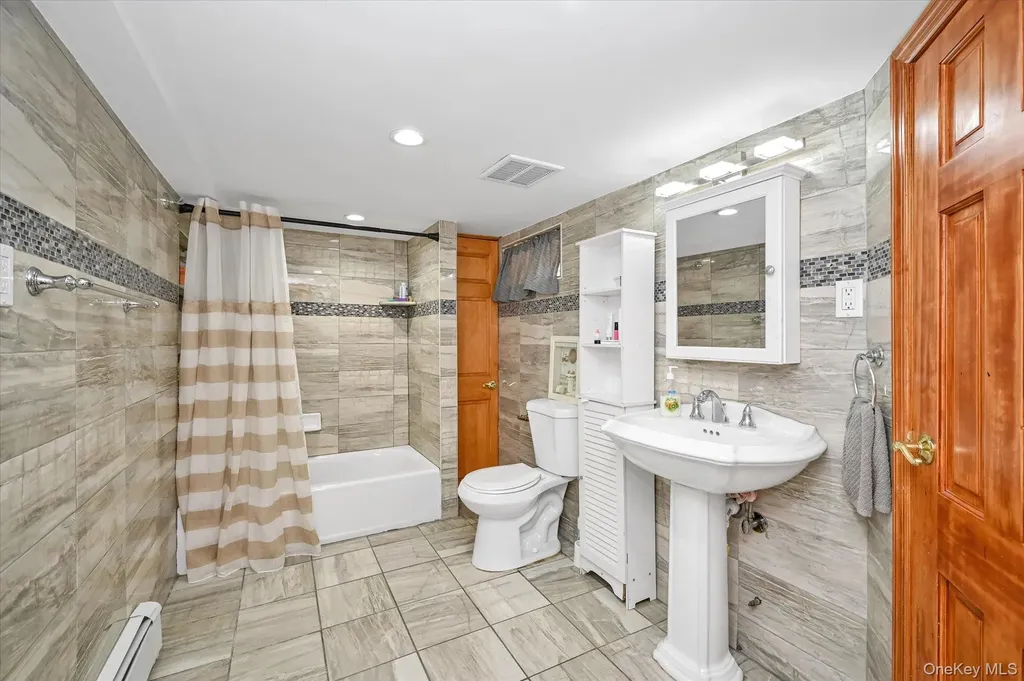 14915 11th Avenue Whitestone NY 11357