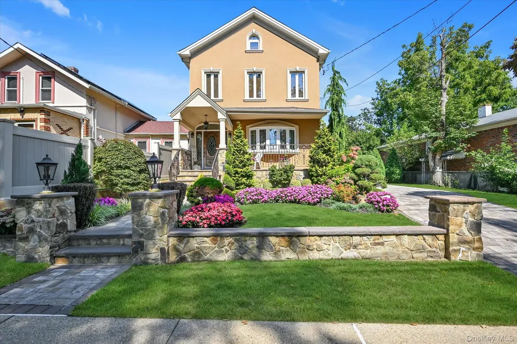 14915 11th Avenue Whitestone NY 11357