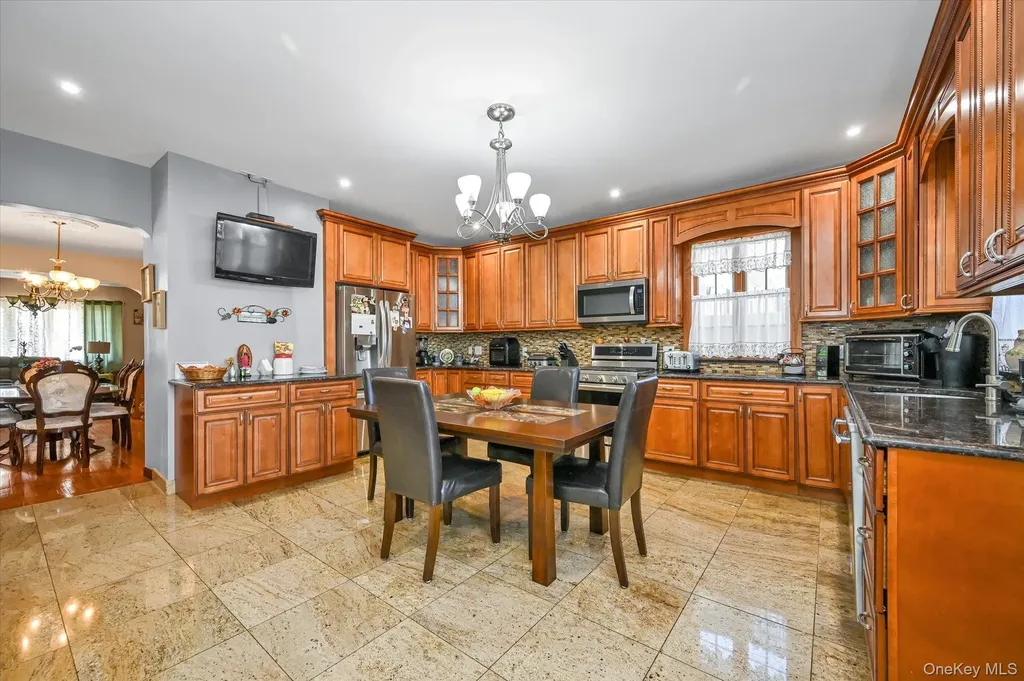14915 11th Avenue Whitestone NY 11357
