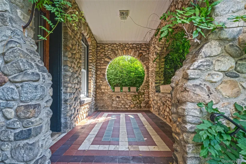 16 Bedford Road Katonah NY 10536