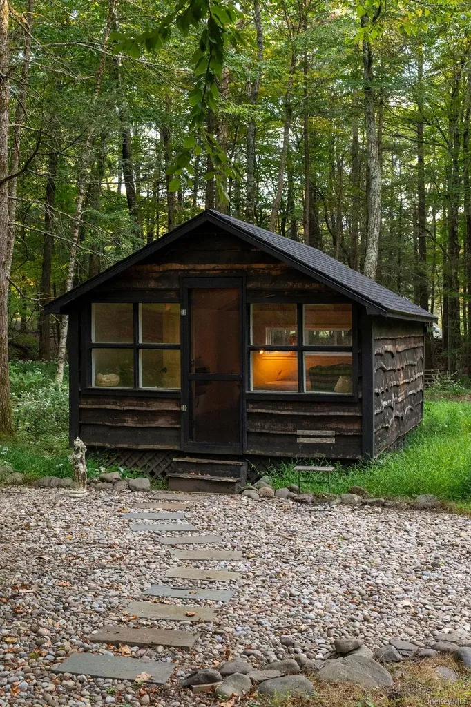 241 Silver Hollow Road Willow NY 12495