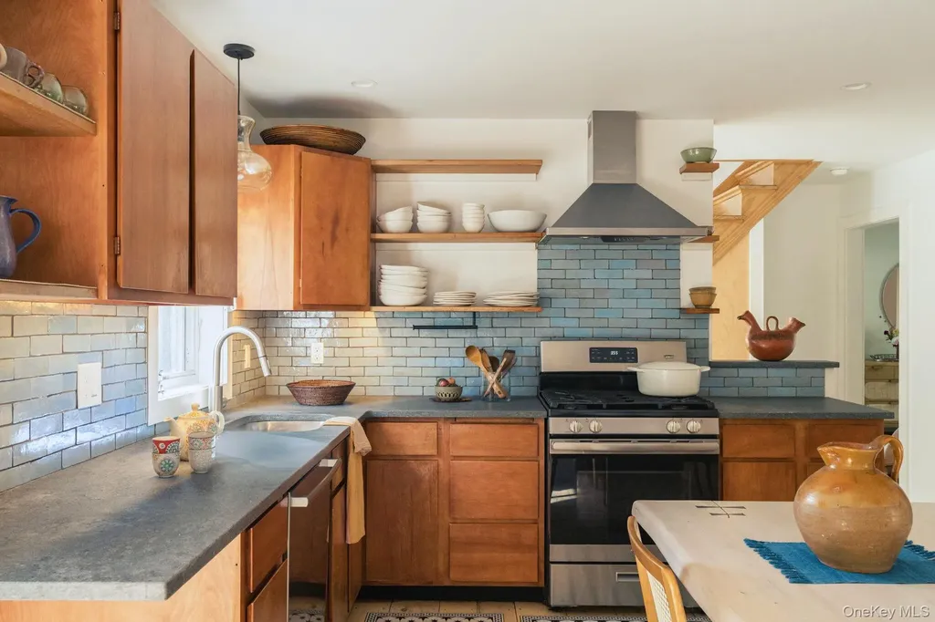 241 Silver Hollow Road Willow NY 12495