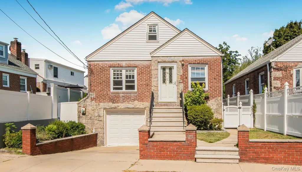81 Bainton Street Yonkers NY 10704