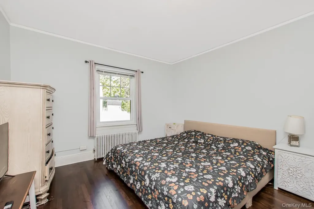 81 Bainton Street Yonkers NY 10704