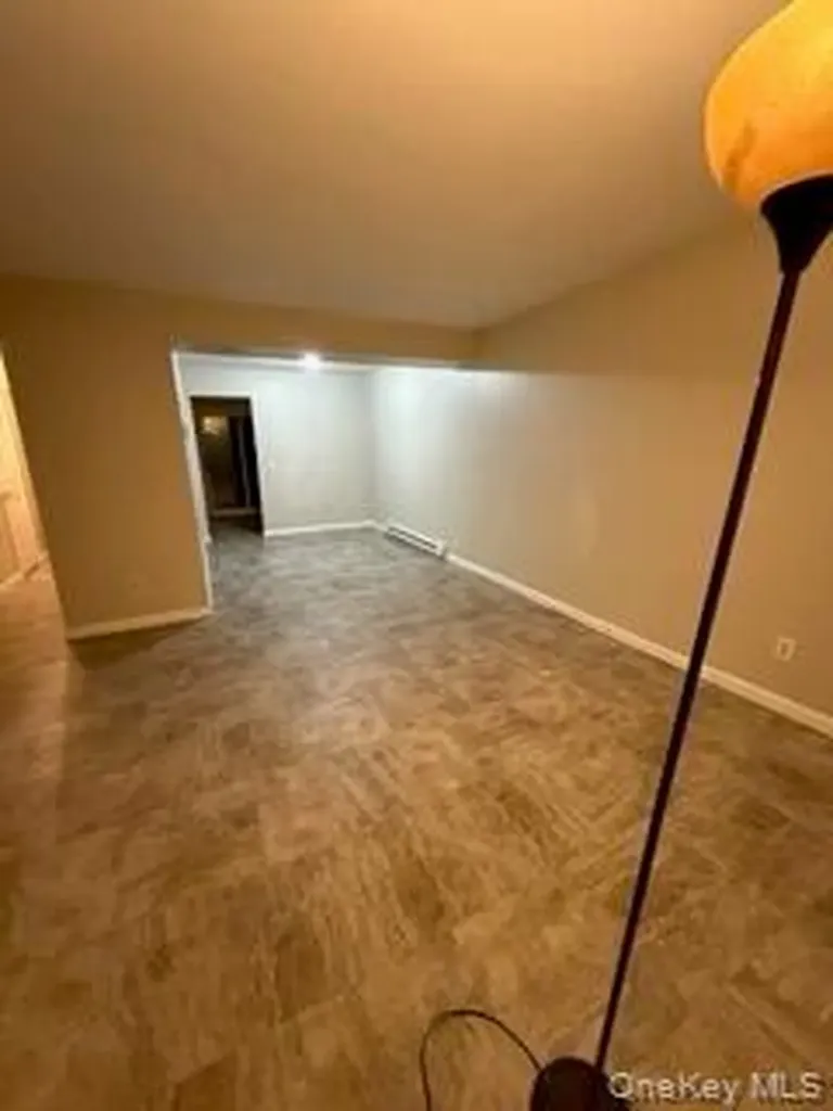 407 Saracino Drive Maybrook NY 12543