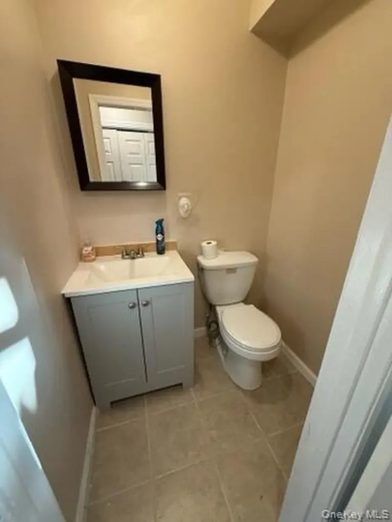 407 Saracino Drive Maybrook NY 12543