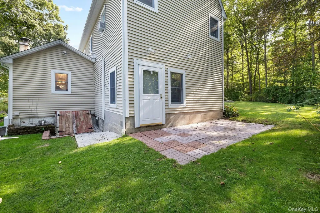48 Slater Road Patterson NY 12563