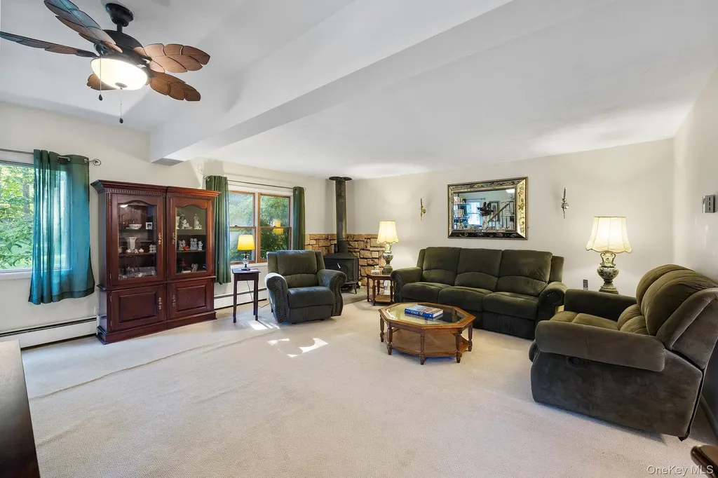 48 Slater Road Patterson NY 12563