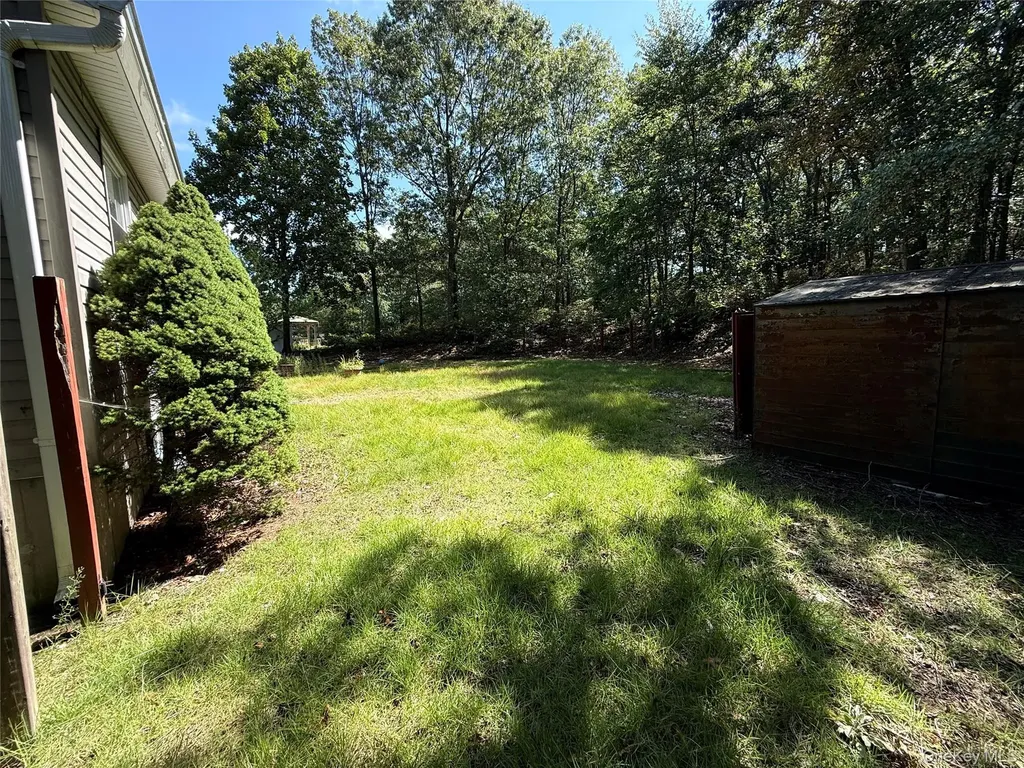 14 Clearview Avenue Selden NY 11784