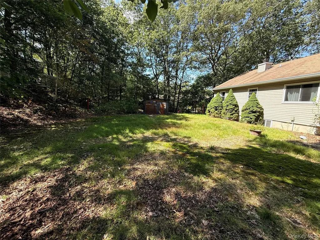 14 Clearview Avenue Selden NY 11784