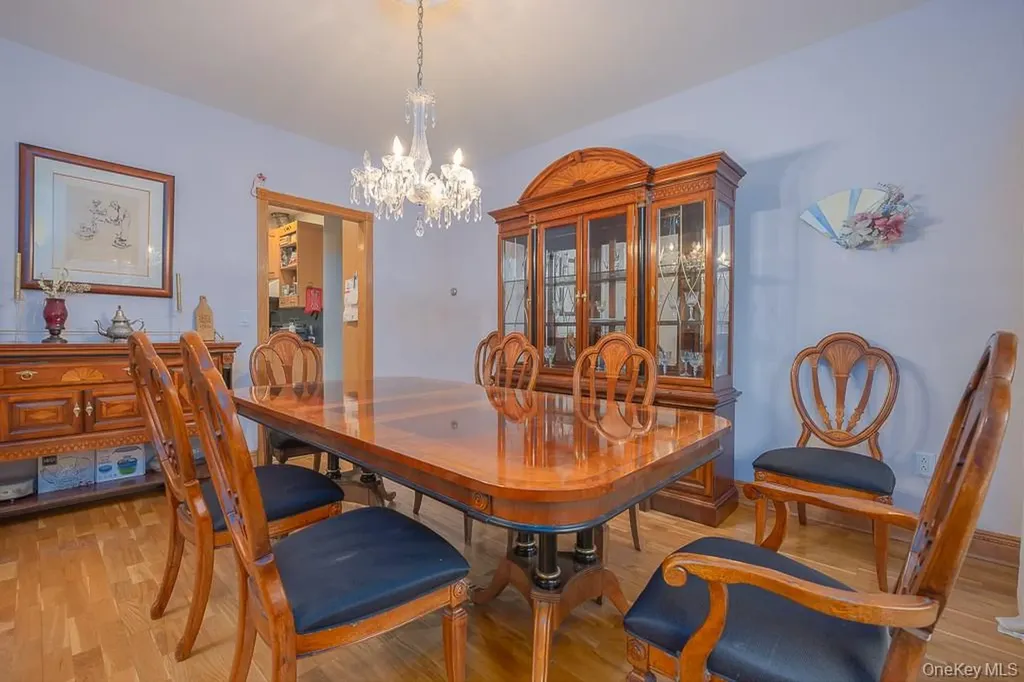 332 S Middletown Road Pearl River NY 10965