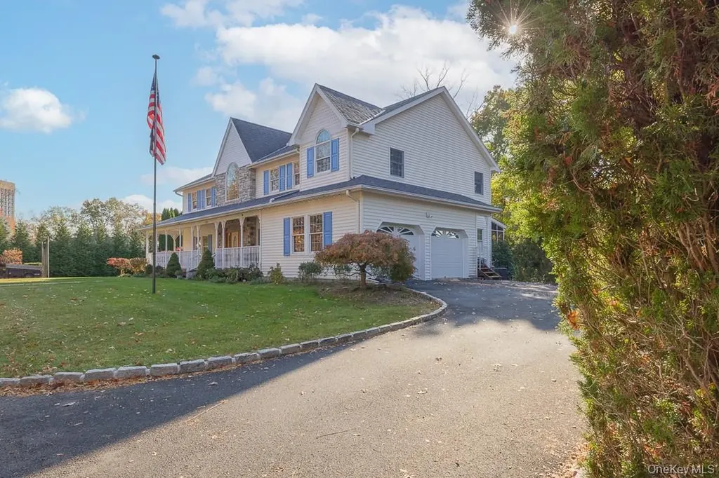 332 S Middletown Road Pearl River NY 10965