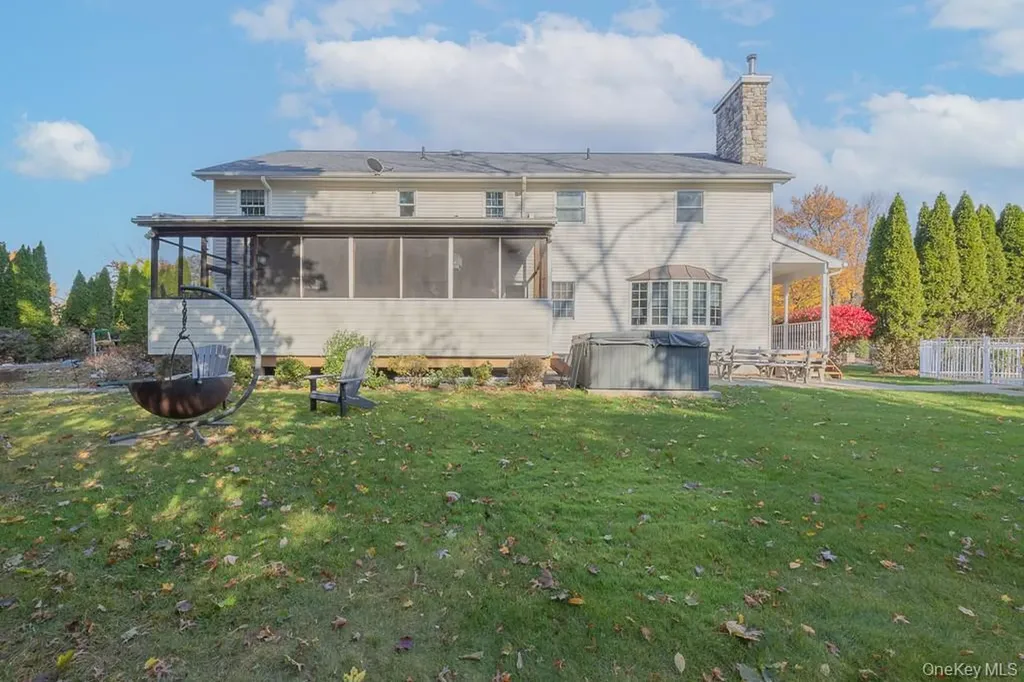 332 S Middletown Road Pearl River NY 10965